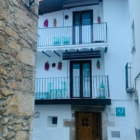 Turistico La Casa Escondida